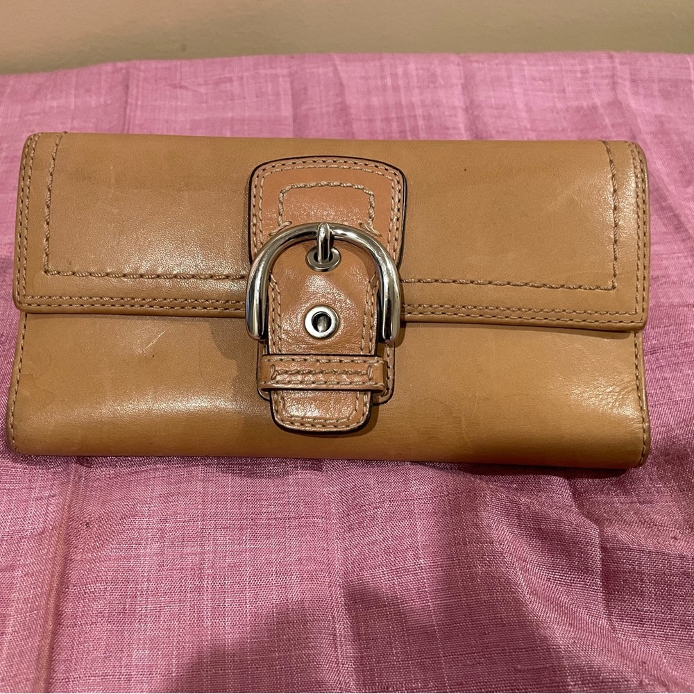 Coach wallet